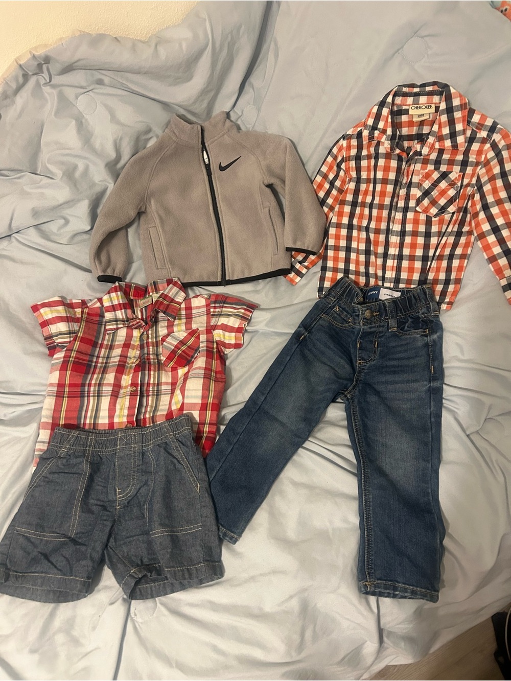 Lot of Boy Clothes 18-24 months Old Navy Jeans, Nike Fleece, Cherokee Shirt
